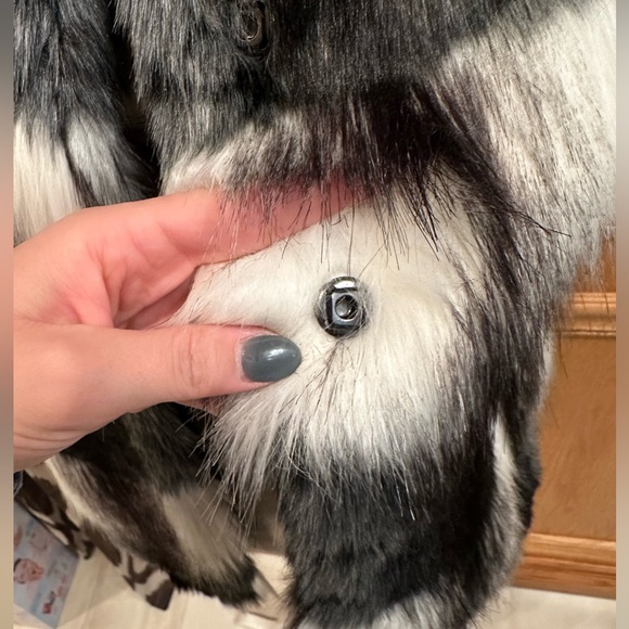 Design Lab women’s faux fur vest. Size XS Great Condition - Picture 4 of 7